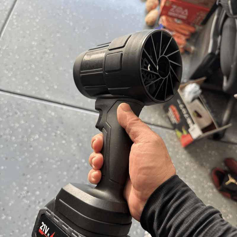 TheCleanEdge™ Jet Blower