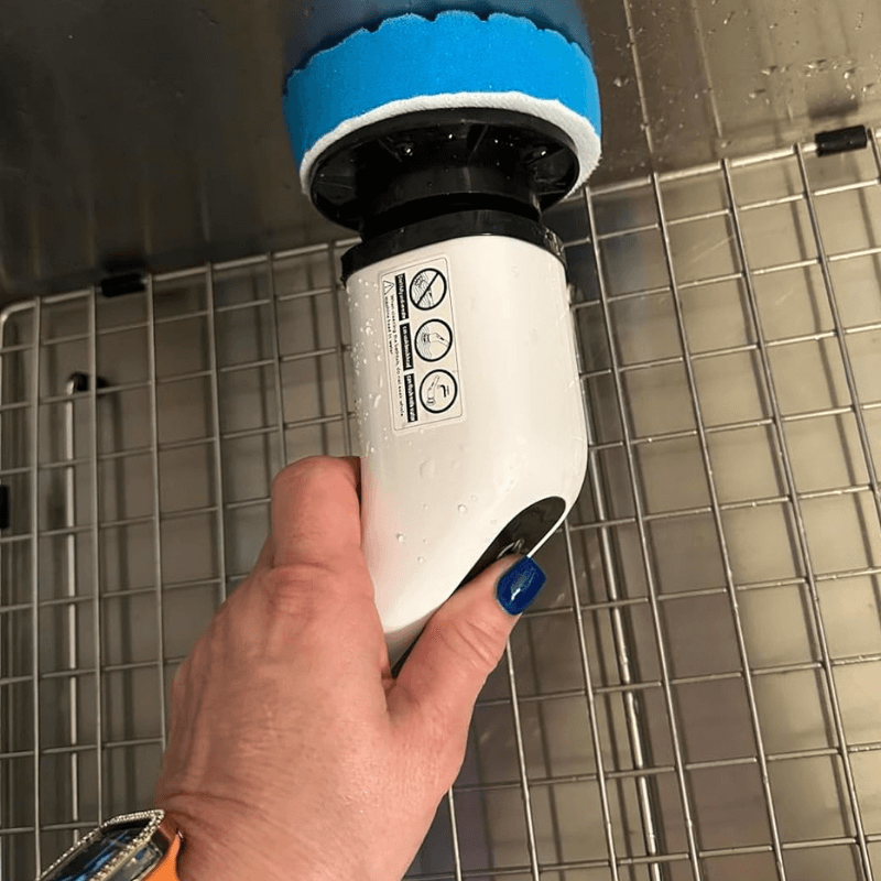 TheCleanEdge™ Spin Scrubber